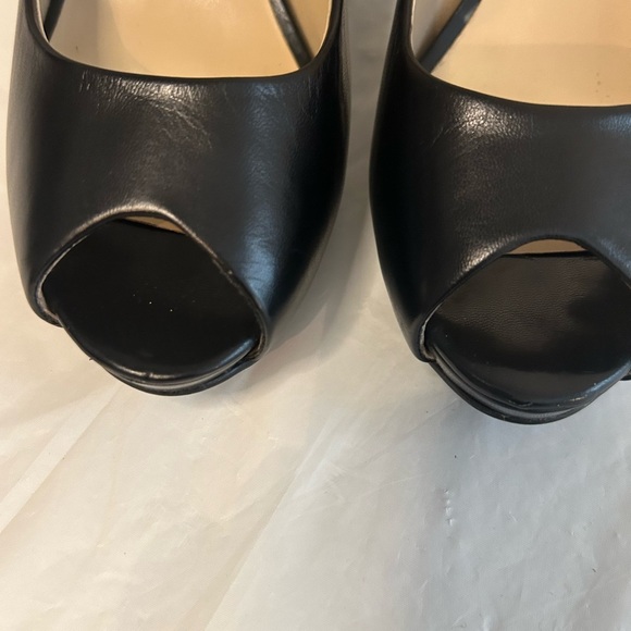 Nine West black‎ peep toe heel, like new, size 8.5M. - Picture 6 of 7